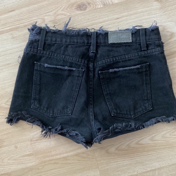 Black Carmar Button Up Jean Shorts size 25 - Picture 2 of 3